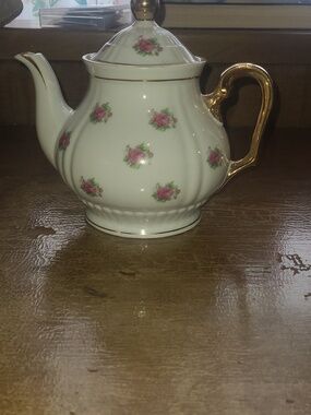 Electric Gold-Trim Floral Porcelain Teapot - Pink Rose Motif Works!